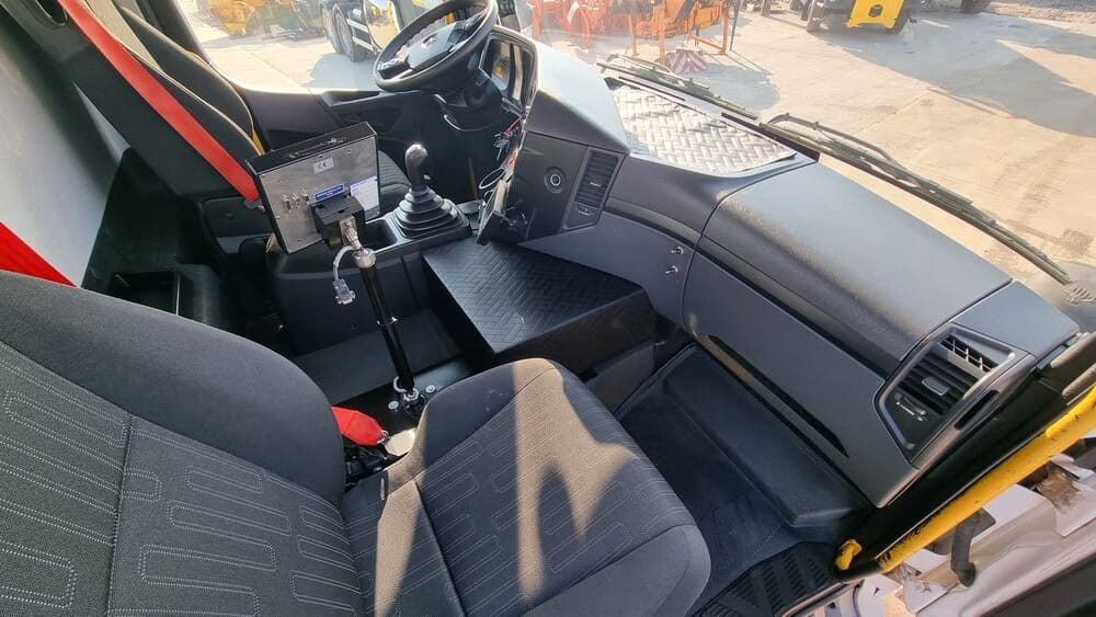 MERCEDES-BENZ AROCS 3243 8x4 | Euro 6 | Piaskarko Solarka Econ 12m³ - Vozilo za čišćenje snijega: slika MERCEDES-BENZ AROCS 3243 8x4 | Euro 6 | Piaskarko Solarka Econ 12m³ - Vozilo za čišćenje snijega MERCEDES-BENZ AROCS 3243 8x4 | Euro 6 | Piaskarko Solarka Econ 12m³ - Vozilo za čišćenje snijega: slika MERCEDES-BENZ AROCS 3243 8x4 | Euro 6 | Piaskarko Solarka Econ 12m³ - Vozilo za čišćenje snijega