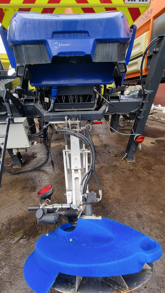 SCHMIDT Stratos Nido B70-42 - Posipač pijeska/ Soli za Posipač pijeska/ Soli: slika SCHMIDT Stratos Nido B70-42 - Posipač pijeska/ Soli za Posipač pijeska/ Soli SCHMIDT Stratos Nido B70-42 - Posipač pijeska/ Soli za Posipač pijeska/ Soli: slika SCHMIDT Stratos Nido B70-42 - Posipač pijeska/ Soli za Posipač pijeska/ Soli