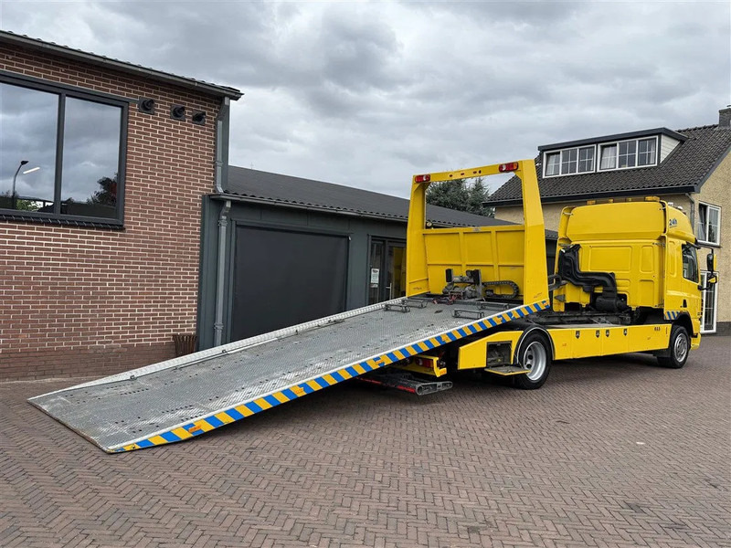 DAF CF 65.300 Towtruck Depannage Lier Brille Sleeper 640x242x104 cm - Kamion za vuču: slika DAF CF 65.300 Towtruck Depannage Lier Brille Sleeper 640x242x104 cm - Kamion za vuču DAF CF 65.300 Towtruck Depannage Lier Brille Sleeper 640x242x104 cm - Kamion za vuču: slika DAF CF 65.300 Towtruck Depannage Lier Brille Sleeper 640x242x104 cm - Kamion za vuču