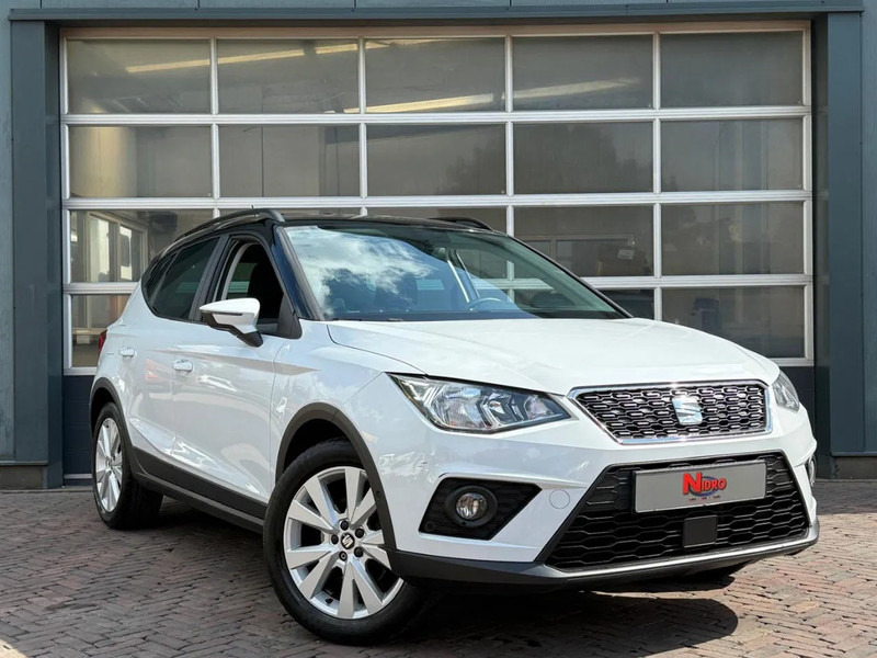 SEAT Arona 1.0 TSI Style Business Intense Carplay Dealeronderhouden Cruise Clima Navi Camera - SUV: slika SEAT Arona 1.0 TSI Style Business Intense Carplay Dealeronderhouden Cruise Clima Navi Camera - SUV SEAT Arona 1.0 TSI Style Business Intense Carplay Dealeronderhouden Cruise Clima Navi Camera - SUV: slika SEAT Arona 1.0 TSI Style Business Intense Carplay Dealeronderhouden Cruise Clima Navi Camera - SUV