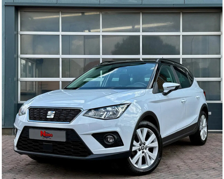 SEAT Arona 1.0 TSI Style Business Intense Carplay Dealeronderhouden Cruise Clima Navi Camera - SUV: slika SEAT Arona 1.0 TSI Style Business Intense Carplay Dealeronderhouden Cruise Clima Navi Camera - SUV SEAT Arona 1.0 TSI Style Business Intense Carplay Dealeronderhouden Cruise Clima Navi Camera - SUV: slika SEAT Arona 1.0 TSI Style Business Intense Carplay Dealeronderhouden Cruise Clima Navi Camera - SUV