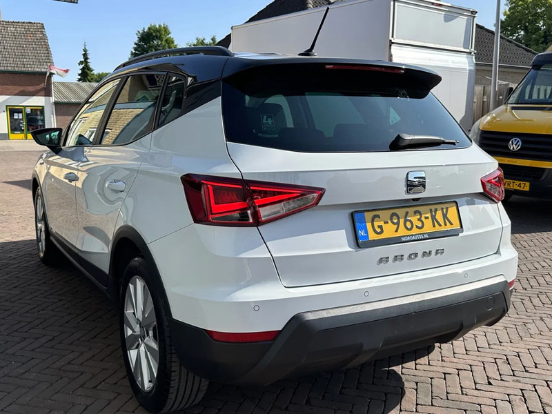 SEAT Arona 1.0 TSI Style Business Intense Dealeronderhouden Cruise Clima Navi Camera Parkeersensoren Lmv - Hatchback: slika SEAT Arona 1.0 TSI Style Business Intense Dealeronderhouden Cruise Clima Navi Camera Parkeersensoren Lmv - Hatchback SEAT Arona 1.0 TSI Style Business Intense Dealeronderhouden Cruise Clima Navi Camera Parkeersensoren Lmv - Hatchback: slika SEAT Arona 1.0 TSI Style Business Intense Dealeronderhouden Cruise Clima Navi Camera Parkeersensoren Lmv - Hatchback