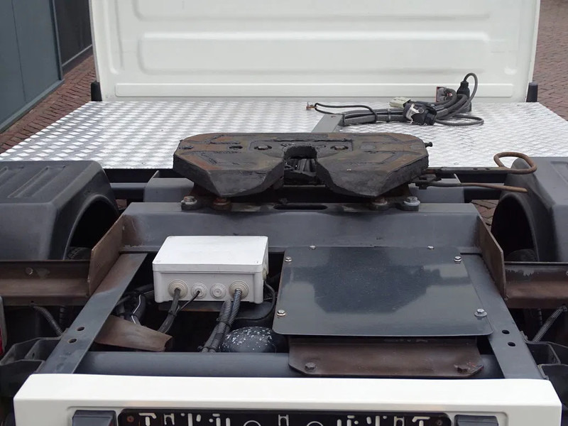 Iveco Daily 35.210 PK Be Trekker 10.4 Ton Airco - Tegljač: slika Iveco Daily 35.210 PK Be Trekker 10.4 Ton Airco - Tegljač Iveco Daily 35.210 PK Be Trekker 10.4 Ton Airco - Tegljač: slika Iveco Daily 35.210 PK Be Trekker 10.4 Ton Airco - Tegljač