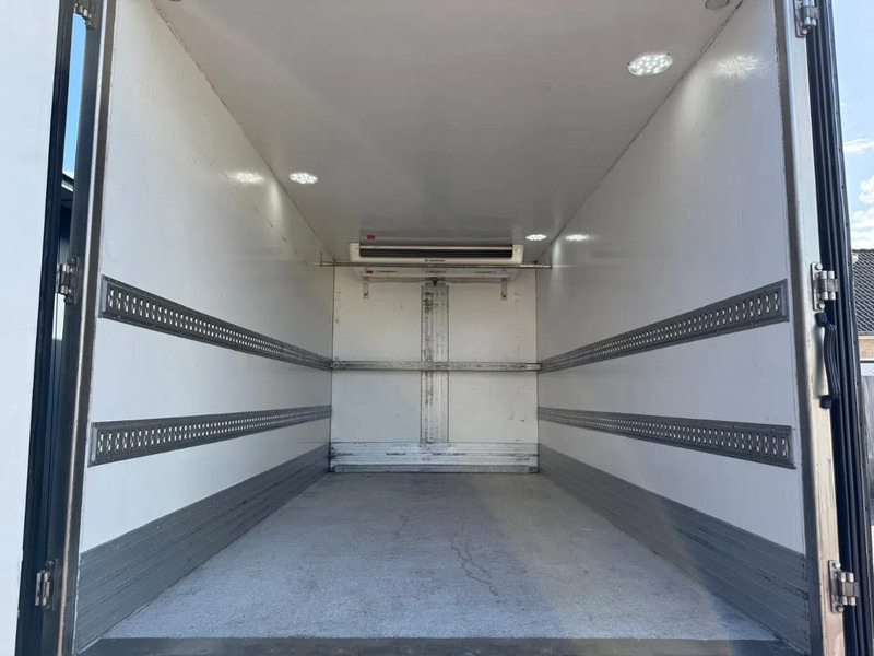 Iveco Daily 40C18 3.0 180PK Aut.Clixtar Koeler 2.6 ton Laadvm. BE License - Tegljač: slika Iveco Daily 40C18 3.0 180PK Aut.Clixtar Koeler 2.6 ton Laadvm. BE License - Tegljač Iveco Daily 40C18 3.0 180PK Aut.Clixtar Koeler 2.6 ton Laadvm. BE License - Tegljač: slika Iveco Daily 40C18 3.0 180PK Aut.Clixtar Koeler 2.6 ton Laadvm. BE License - Tegljač