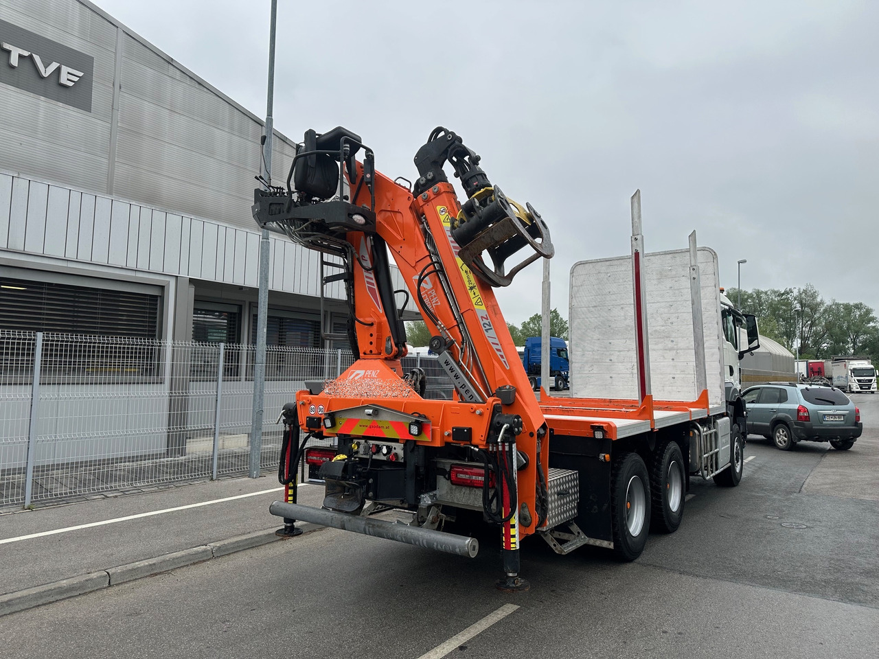 MAN TGS 33.520 6X6 BL intarder PENZ 12Z - Kamion šumar: slika MAN TGS 33.520 6X6 BL intarder PENZ 12Z - Kamion šumar MAN TGS 33.520 6X6 BL intarder PENZ 12Z - Kamion šumar: slika MAN TGS 33.520 6X6 BL intarder PENZ 12Z - Kamion šumar
