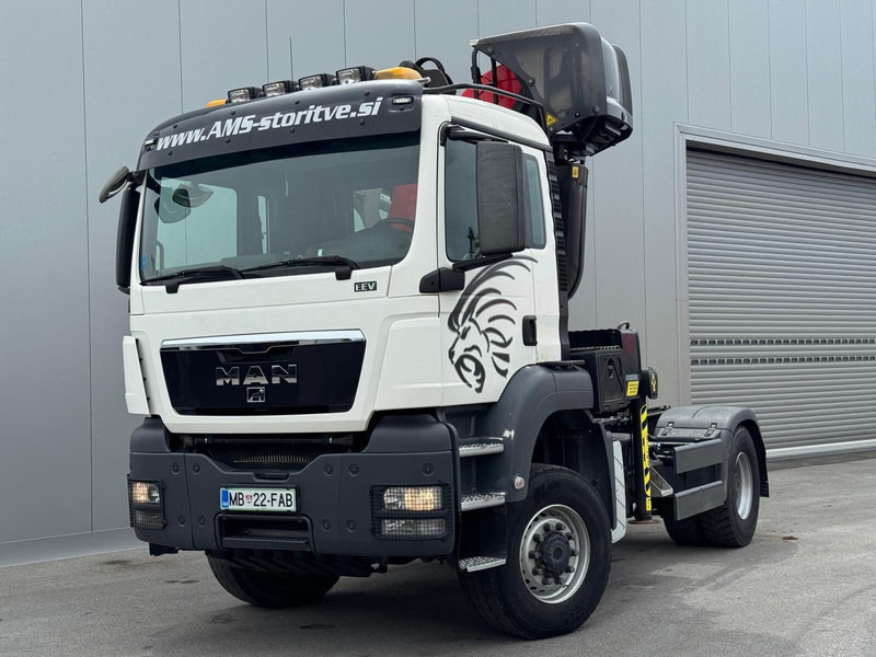 MAN TGS 18.480 4x4 - Tegljač: slika MAN TGS 18.480 4x4 - Tegljač MAN TGS 18.480 4x4 - Tegljač: slika MAN TGS 18.480 4x4 - Tegljač