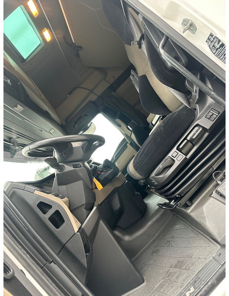 MAN TGX 18.470 - Tegljač: slika MAN TGX 18.470 - Tegljač MAN TGX 18.470 - Tegljač: slika MAN TGX 18.470 - Tegljač