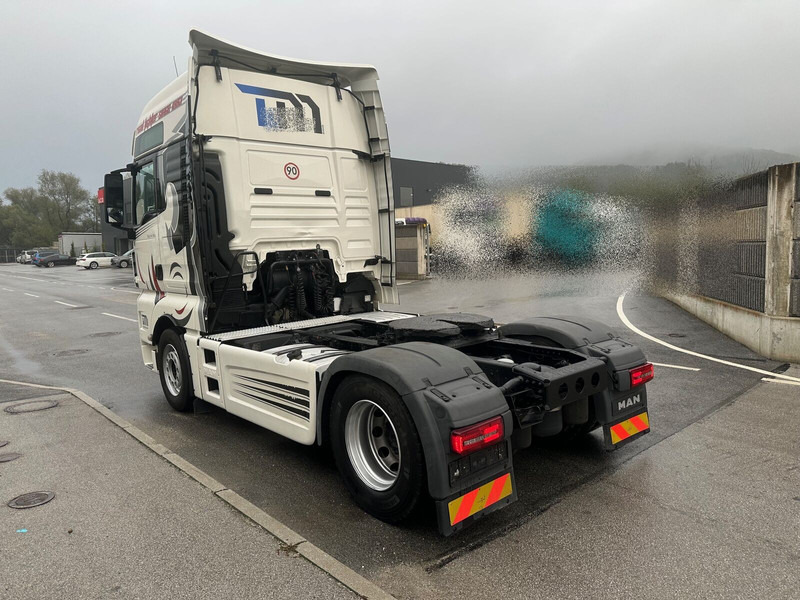 MAN TGX 18.500 - Tegljač: slika MAN TGX 18.500 - Tegljač MAN TGX 18.500 - Tegljač: slika MAN TGX 18.500 - Tegljač