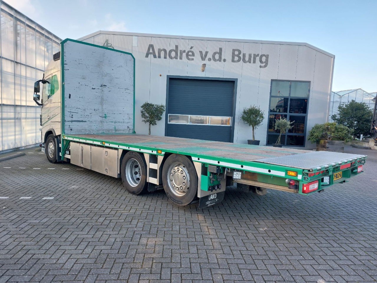 Volvo FH 500 6x2 Full Options 1e Owner Truck - Kamion s otvorenim sandukom: slika Volvo FH 500 6x2 Full Options 1e Owner Truck - Kamion s otvorenim sandukom Volvo FH 500 6x2 Full Options 1e Owner Truck - Kamion s otvorenim sandukom: slika Volvo FH 500 6x2 Full Options 1e Owner Truck - Kamion s otvorenim sandukom