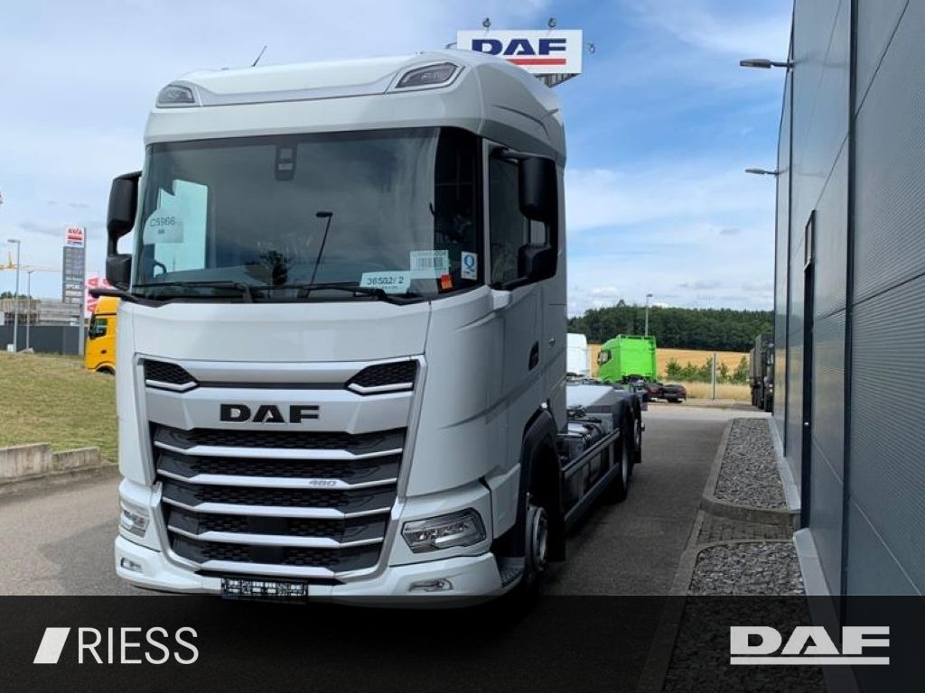 DAF XG 480 FAN 6X2 Multiwechsler 1120-1320 mm 2xAHK - Transporter kontejnera/ Kamion s izmjenjivim sanducima: slika DAF XG 480 FAN 6X2 Multiwechsler 1120-1320 mm 2xAHK - Transporter kontejnera/ Kamion s izmjenjivim sanducima DAF XG 480 FAN 6X2 Multiwechsler 1120-1320 mm 2xAHK - Transporter kontejnera/ Kamion s izmjenjivim sanducima: slika DAF XG 480 FAN 6X2 Multiwechsler 1120-1320 mm 2xAHK - Transporter kontejnera/ Kamion s izmjenjivim sanducima