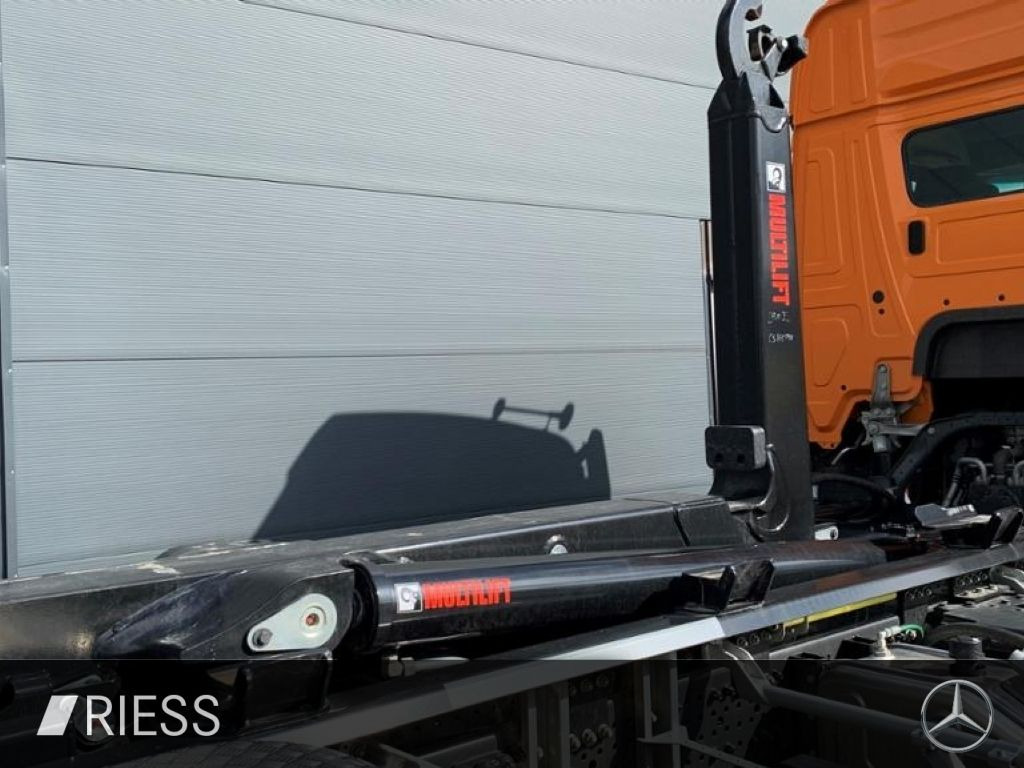 Mercedes-Benz 2551 L Abrollkipper mit HAD, gelenkter liftbarer - Kamion: slika Mercedes-Benz 2551 L Abrollkipper mit HAD, gelenkter liftbarer - Kamion Mercedes-Benz 2551 L Abrollkipper mit HAD, gelenkter liftbarer - Kamion: slika Mercedes-Benz 2551 L Abrollkipper mit HAD, gelenkter liftbarer - Kamion