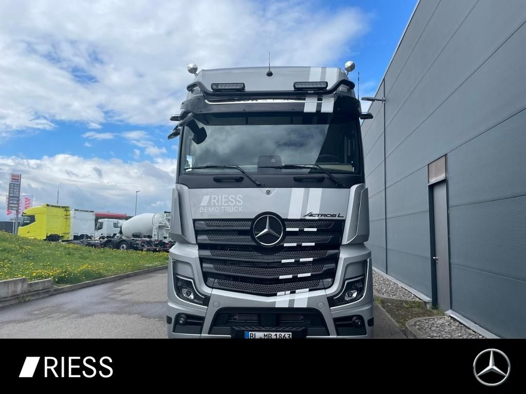 Mercedes-Benz Actros 1863 LS 4x2 - Kamion: slika Mercedes-Benz Actros 1863 LS 4x2 - Kamion Mercedes-Benz Actros 1863 LS 4x2 - Kamion: slika Mercedes-Benz Actros 1863 LS 4x2 - Kamion