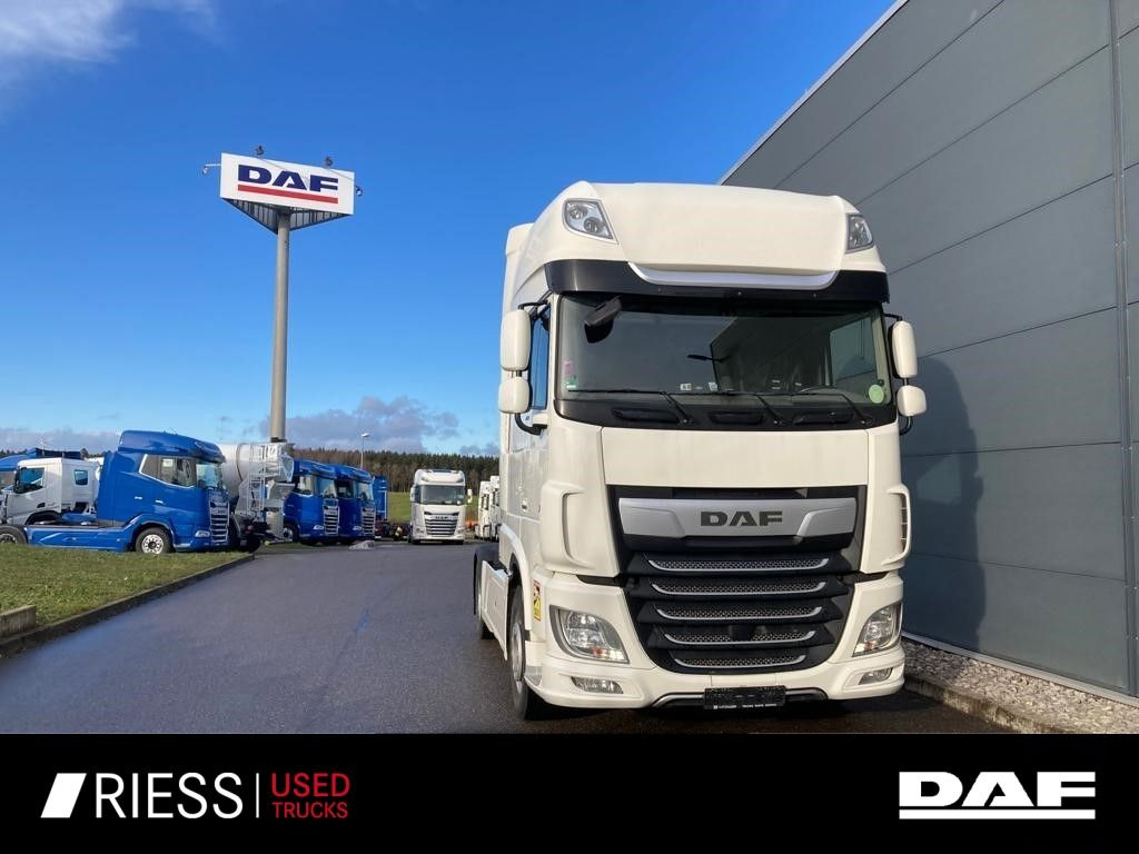 DAF XF 480 FT Super Space Cab Intarder / Nebenantrie - Tegljač: slika DAF XF 480 FT Super Space Cab Intarder / Nebenantrie - Tegljač DAF XF 480 FT Super Space Cab Intarder / Nebenantrie - Tegljač: slika DAF XF 480 FT Super Space Cab Intarder / Nebenantrie - Tegljač