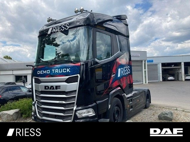 DAF XG 530 FT Vollluft Leder Kamera SpurH - Tegljač: slika DAF XG 530 FT Vollluft Leder Kamera SpurH - Tegljač DAF XG 530 FT Vollluft Leder Kamera SpurH - Tegljač: slika DAF XG 530 FT Vollluft Leder Kamera SpurH - Tegljač