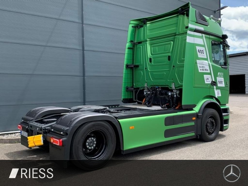 Mercedes-Benz eActros 600 LS + - Tegljač: slika Mercedes-Benz eActros 600 LS + - Tegljač Mercedes-Benz eActros 600 LS + - Tegljač: slika Mercedes-Benz eActros 600 LS + - Tegljač