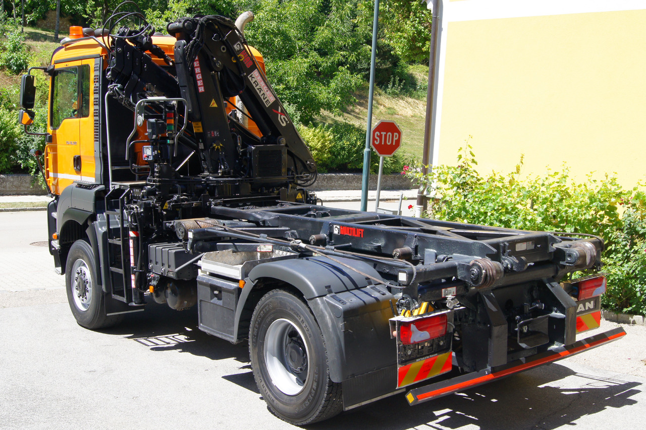 MAN TGA 18.360 BL 4x4/Euro4/TÜV/HIAB 111/MULTILIFT/Winterdienst - Kamion s kabelskim sustavom, Kamion s kranom: slika MAN TGA 18.360 BL 4x4/Euro4/TÜV/HIAB 111/MULTILIFT/Winterdienst - Kamion s kabelskim sustavom, Kamion s kranom MAN TGA 18.360 BL 4x4/Euro4/TÜV/HIAB 111/MULTILIFT/Winterdienst - Kamion s kabelskim sustavom, Kamion s kranom: slika MAN TGA 18.360 BL 4x4/Euro4/TÜV/HIAB 111/MULTILIFT/Winterdienst - Kamion s kabelskim sustavom, Kamion s kranom