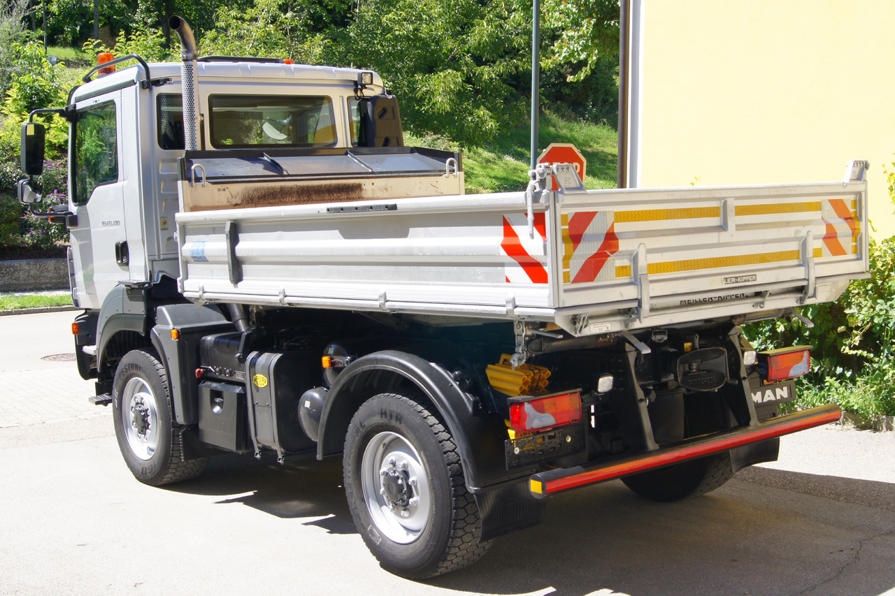 MAN TGM 13.290/4x4/TÜV/Euro 5/einzelbereift/Winterdienst - Kiper: slika MAN TGM 13.290/4x4/TÜV/Euro 5/einzelbereift/Winterdienst - Kiper MAN TGM 13.290/4x4/TÜV/Euro 5/einzelbereift/Winterdienst - Kiper: slika MAN TGM 13.290/4x4/TÜV/Euro 5/einzelbereift/Winterdienst - Kiper