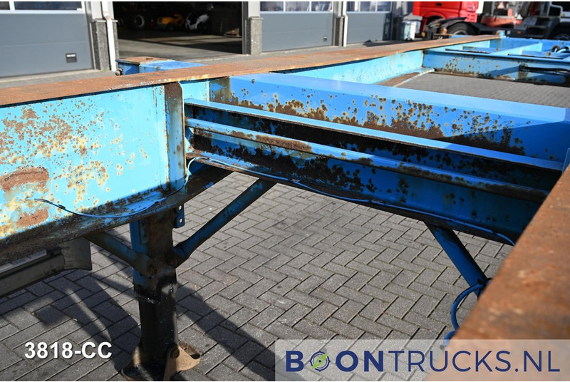 Transporter kontejnera/ Poluprikolica s izmjenjivim sanducima KOHLER CS 40/220/3 FIXED CHASSIS | 2x20-30-40ft * STEEL SUSPENSION * SAF / DRUM: slika Transporter kontejnera/ Poluprikolica s izmjenjivim sanducima KOHLER CS 40/220/3 FIXED CHASSIS | 2x20-30-40ft * STEEL SUSPENSION * SAF / DRUM