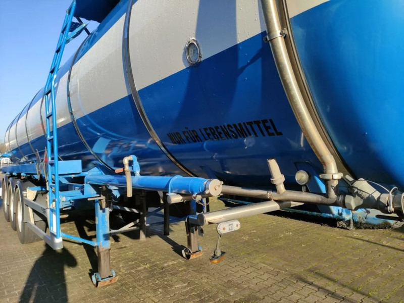 LAG 32000 liter tankoplegger met pomp ADR/VLG - Poluprikolica cisterna: slika LAG 32000 liter tankoplegger met pomp ADR/VLG - Poluprikolica cisterna LAG 32000 liter tankoplegger met pomp ADR/VLG - Poluprikolica cisterna: slika LAG 32000 liter tankoplegger met pomp ADR/VLG - Poluprikolica cisterna