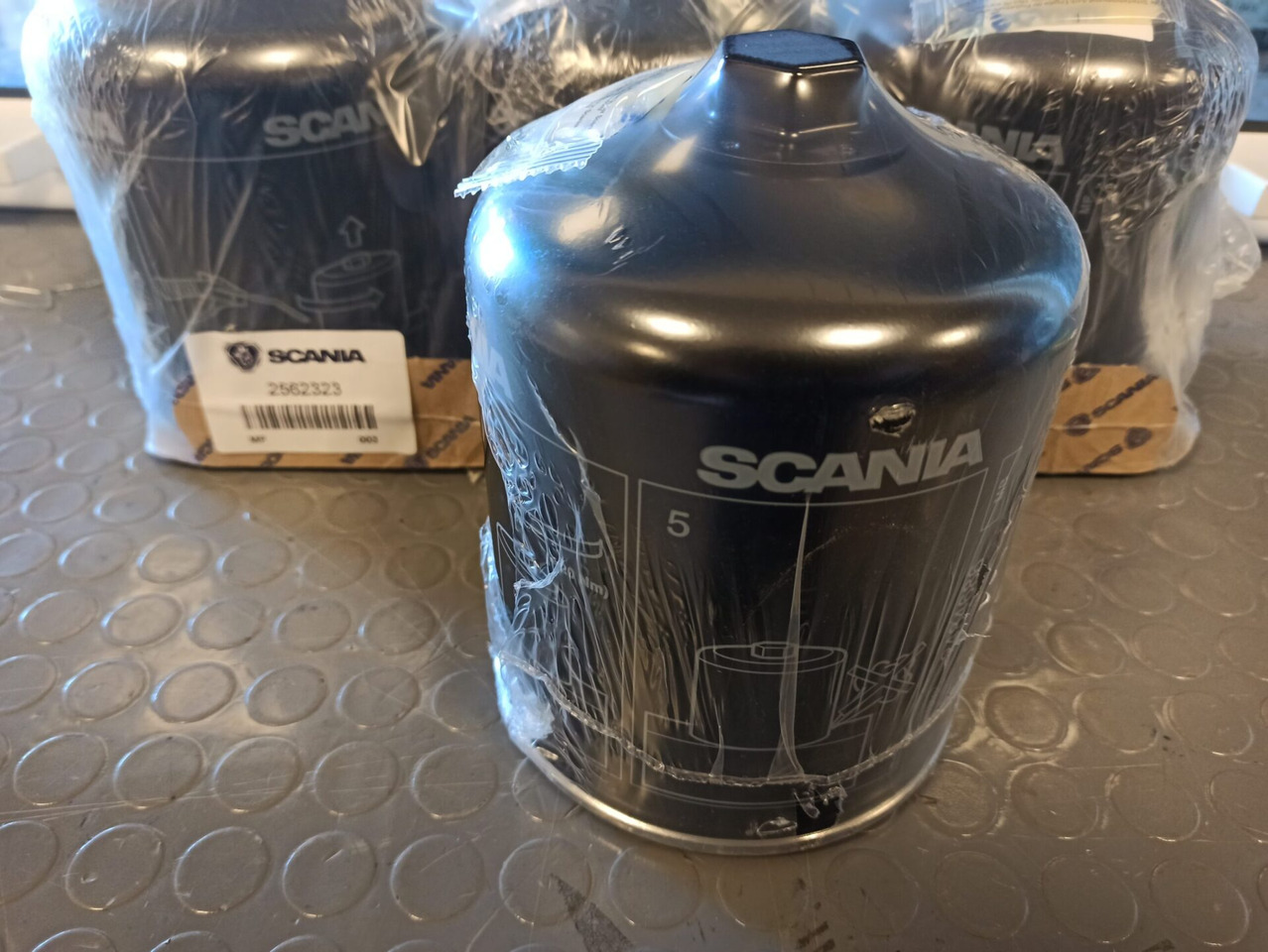 SCANIA APS FILTER 2562323 - Motor i dijelovi za Kamion: slika SCANIA APS FILTER 2562323 - Motor i dijelovi za Kamion SCANIA APS FILTER 2562323 - Motor i dijelovi za Kamion: slika SCANIA APS FILTER 2562323 - Motor i dijelovi za Kamion