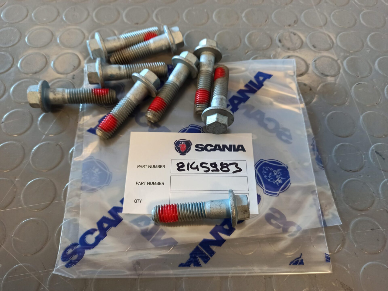 SCANIA FLANGE SCREW - 2145983 - Osovina i dijelovi za Kamion: slika SCANIA FLANGE SCREW - 2145983 - Osovina i dijelovi za Kamion SCANIA FLANGE SCREW - 2145983 - Osovina i dijelovi za Kamion: slika SCANIA FLANGE SCREW - 2145983 - Osovina i dijelovi za Kamion