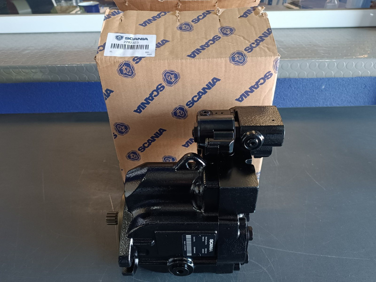 SCANIA HYDRAULIC PUMP - 2202323 - Hidraulična pumpa za Kamion: slika SCANIA HYDRAULIC PUMP - 2202323 - Hidraulična pumpa za Kamion SCANIA HYDRAULIC PUMP - 2202323 - Hidraulična pumpa za Kamion: slika SCANIA HYDRAULIC PUMP - 2202323 - Hidraulična pumpa za Kamion