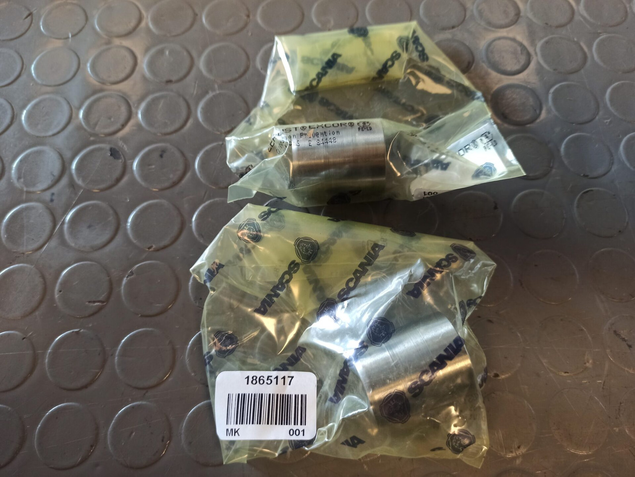 SCANIA INJECTOR SLEEVE 1865117 - Brizgalica za Kamion: slika SCANIA INJECTOR SLEEVE 1865117 - Brizgalica za Kamion SCANIA INJECTOR SLEEVE 1865117 - Brizgalica za Kamion: slika SCANIA INJECTOR SLEEVE 1865117 - Brizgalica za Kamion