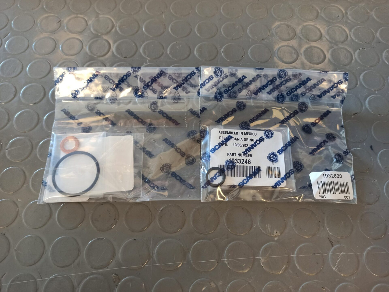 SCANIA REPAIR KIT - 1932820 - Komplet za popravak motora za Kamion: slika SCANIA REPAIR KIT - 1932820 - Komplet za popravak motora za Kamion SCANIA REPAIR KIT - 1932820 - Komplet za popravak motora za Kamion: slika SCANIA REPAIR KIT - 1932820 - Komplet za popravak motora za Kamion