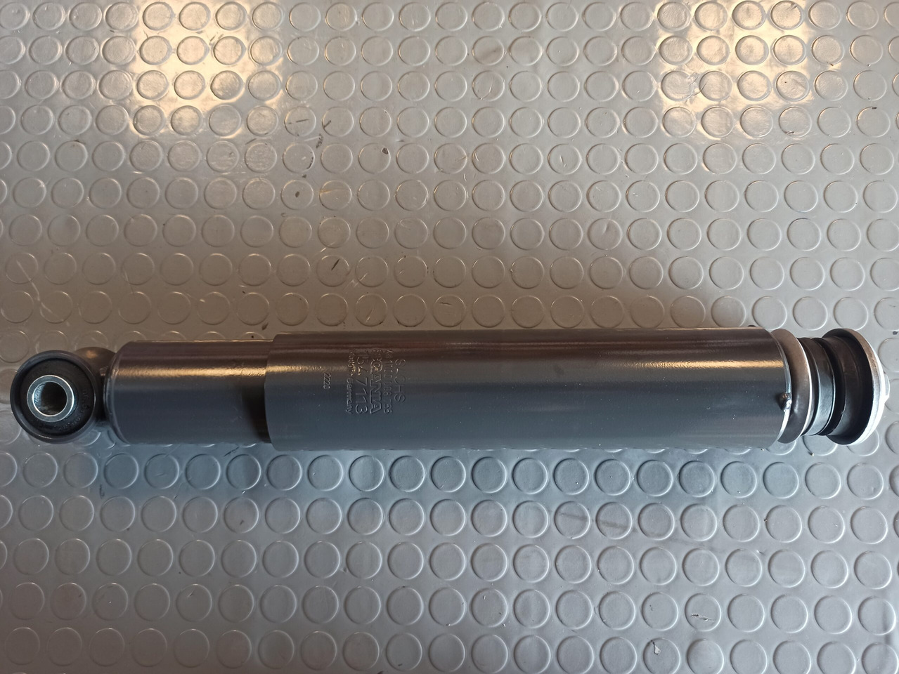 SCANIA SHOCK ABSORBER - 1547113 - Amortizeri za Kamion: slika SCANIA SHOCK ABSORBER - 1547113 - Amortizeri za Kamion SCANIA SHOCK ABSORBER - 1547113 - Amortizeri za Kamion: slika SCANIA SHOCK ABSORBER - 1547113 - Amortizeri za Kamion