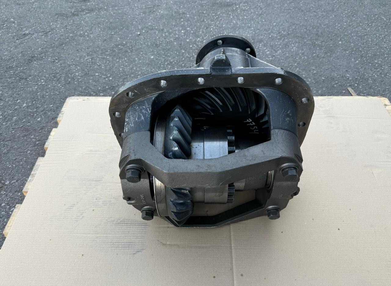 VOLVO Differential Groups 1524977 - Osovina i dijelovi za Kamion: slika VOLVO Differential Groups 1524977 - Osovina i dijelovi za Kamion VOLVO Differential Groups 1524977 - Osovina i dijelovi za Kamion: slika VOLVO Differential Groups 1524977 - Osovina i dijelovi za Kamion