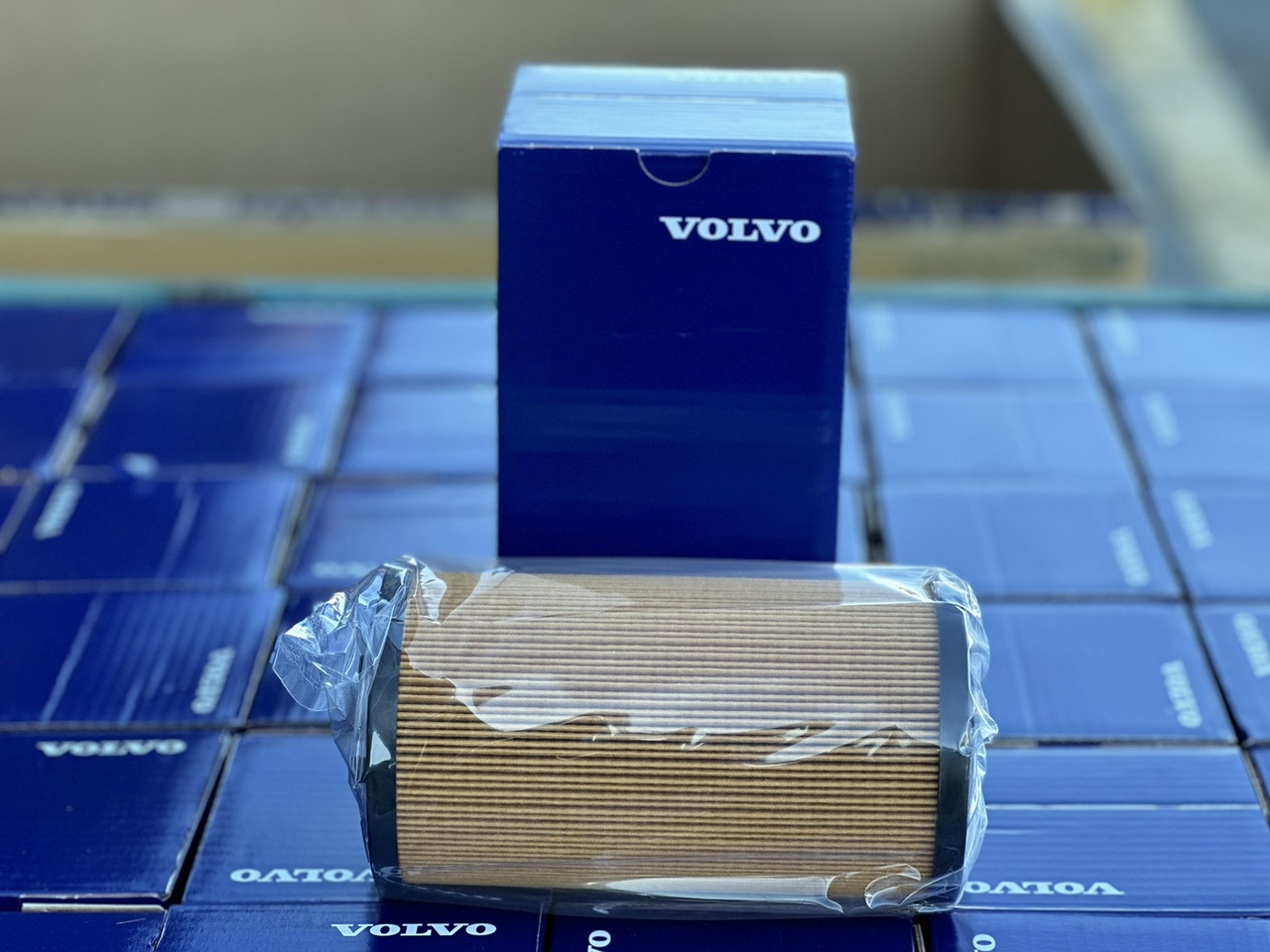 VOLVO OIL FILTER - 23958454 - Filter ulja za Kamion: slika VOLVO OIL FILTER - 23958454 - Filter ulja za Kamion VOLVO OIL FILTER - 23958454 - Filter ulja za Kamion: slika VOLVO OIL FILTER - 23958454 - Filter ulja za Kamion