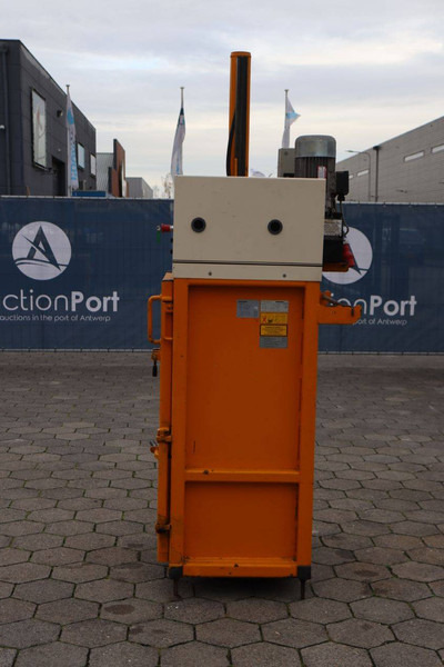 3-0 - Akumulator: slika 3-0 - Akumulator 3-0 - Akumulator: slika 3-0 - Akumulator