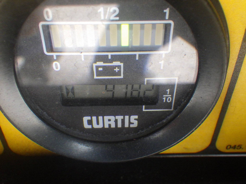 AIRO X12EN - Škarasta podizna platforma: slika AIRO X12EN - Škarasta podizna platforma AIRO X12EN - Škarasta podizna platforma: slika AIRO X12EN - Škarasta podizna platforma