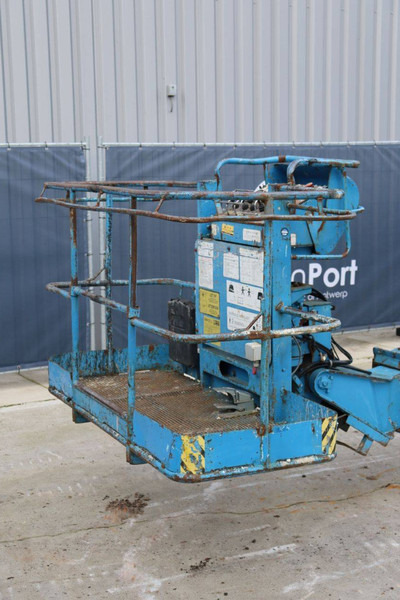 Teleskopski krak Aichi SR18/21: slika Teleskopski krak Aichi SR18/21 Teleskopski krak Aichi SR18/21: slika Teleskopski krak Aichi SR18/21