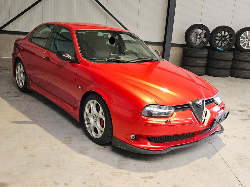 Alfa Romeo 156 GTA - Limuzina: slika Alfa Romeo 156 GTA - Limuzina Alfa Romeo 156 GTA - Limuzina: slika Alfa Romeo 156 GTA - Limuzina