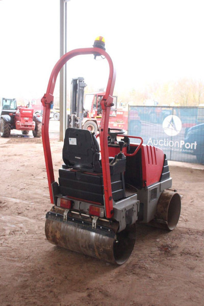 Ammann AV20-2 - Kompaktor: slika Ammann AV20-2 - Kompaktor Ammann AV20-2 - Kompaktor: slika Ammann AV20-2 - Kompaktor