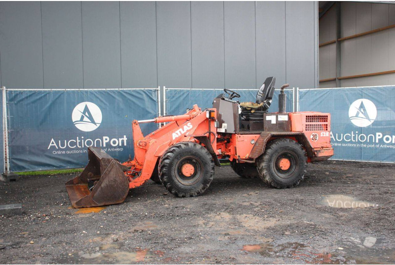 Atlas 52 E - Utovarivač na kotačima: slika Atlas 52 E - Utovarivač na kotačima Atlas 52 E - Utovarivač na kotačima: slika Atlas 52 E - Utovarivač na kotačima