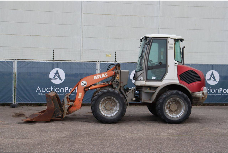 Atlas AR 65-95 - Utovarivač na kotačima: slika Atlas AR 65-95 - Utovarivač na kotačima Atlas AR 65-95 - Utovarivač na kotačima: slika Atlas AR 65-95 - Utovarivač na kotačima