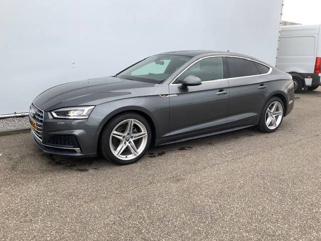 Audi A5 Sportback G-Tron S Line Edition - Limuzina: slika Audi A5 Sportback G-Tron S Line Edition - Limuzina Audi A5 Sportback G-Tron S Line Edition - Limuzina: slika Audi A5 Sportback G-Tron S Line Edition - Limuzina