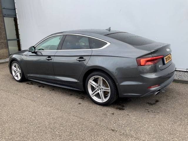 Audi A5 Sportback G-Tron S Line Edition - Limuzina: slika Audi A5 Sportback G-Tron S Line Edition - Limuzina Audi A5 Sportback G-Tron S Line Edition - Limuzina: slika Audi A5 Sportback G-Tron S Line Edition - Limuzina