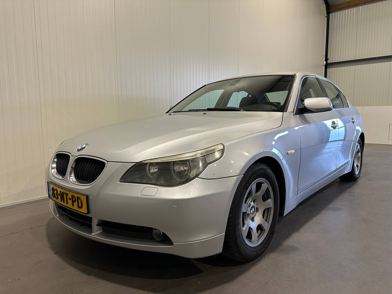 BMW 5 Serie 520i Executive - Limuzina: slika BMW 5 Serie 520i Executive - Limuzina BMW 5 Serie 520i Executive - Limuzina: slika BMW 5 Serie 520i Executive - Limuzina
