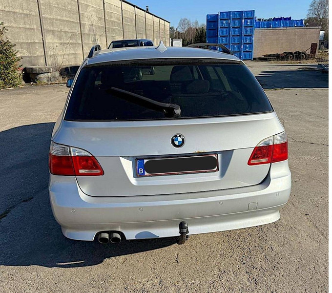 BMW 5 Serie (E61) - Automobil: slika BMW 5 Serie (E61) - Automobil BMW 5 Serie (E61) - Automobil: slika BMW 5 Serie (E61) - Automobil