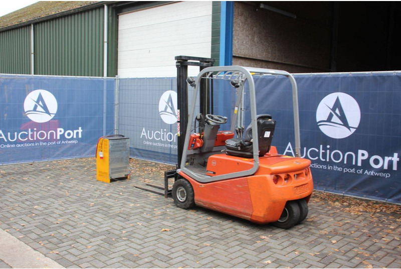 BT C3E160 - Električni viličar: slika BT C3E160 - Električni viličar BT C3E160 - Električni viličar: slika BT C3E160 - Električni viličar