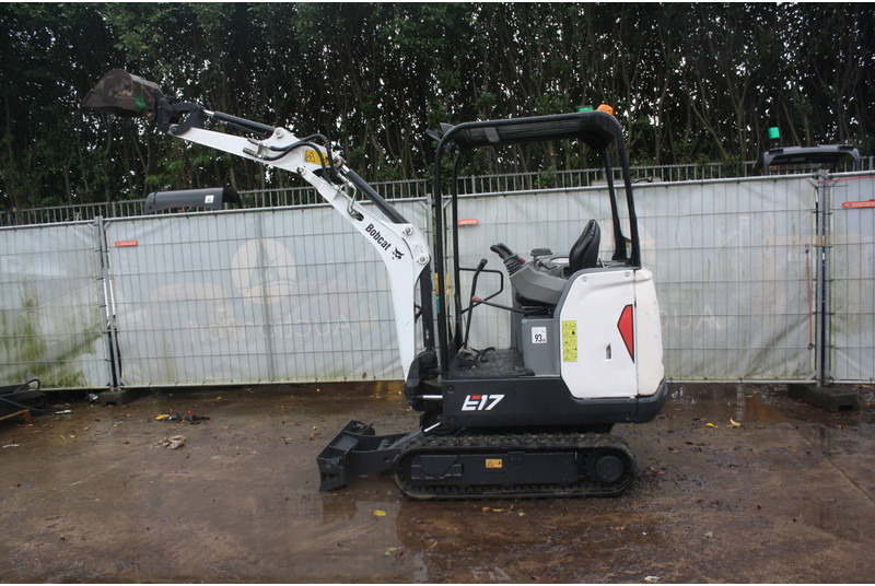Bobcat E17 - Mini bager: slika Bobcat E17 - Mini bager Bobcat E17 - Mini bager: slika Bobcat E17 - Mini bager