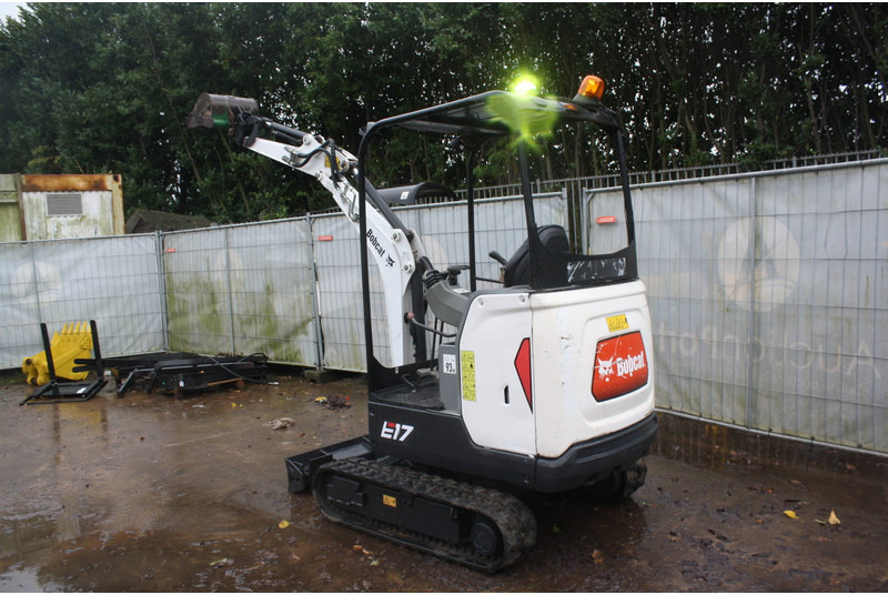 Bobcat E17 - Mini bager: slika Bobcat E17 - Mini bager Bobcat E17 - Mini bager: slika Bobcat E17 - Mini bager