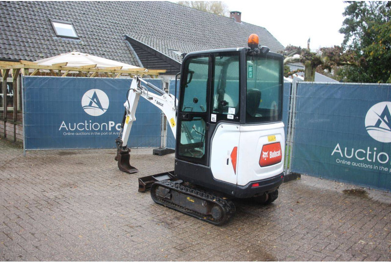 Bobcat E19 - Mini bager: slika Bobcat E19 - Mini bager Bobcat E19 - Mini bager: slika Bobcat E19 - Mini bager