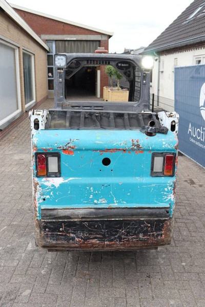 Bobcat S100 - Utovarivač na kotačima: slika Bobcat S100 - Utovarivač na kotačima Bobcat S100 - Utovarivač na kotačima: slika Bobcat S100 - Utovarivač na kotačima