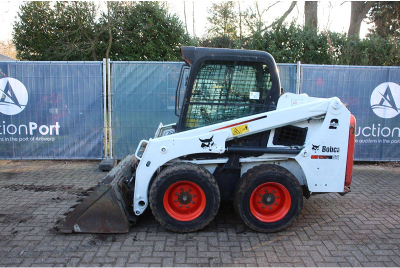 Bobcat S450 - Utovarivač na kotačima: slika Bobcat S450 - Utovarivač na kotačima Bobcat S450 - Utovarivač na kotačima: slika Bobcat S450 - Utovarivač na kotačima
