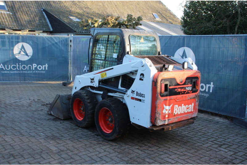 Bobcat S450 - Utovarivač na kotačima: slika Bobcat S450 - Utovarivač na kotačima Bobcat S450 - Utovarivač na kotačima: slika Bobcat S450 - Utovarivač na kotačima