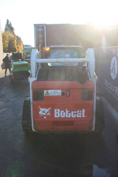 Bobcat T190 - Utovarivač gusjeničar: slika Bobcat T190 - Utovarivač gusjeničar Bobcat T190 - Utovarivač gusjeničar: slika Bobcat T190 - Utovarivač gusjeničar